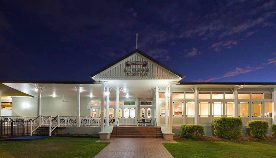 Photo of Dunwoodys Hotel in Cairns