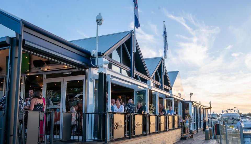 Photo of 8 Knots Tavern in East Fremantle