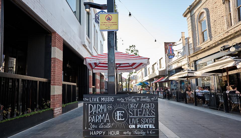 Photo of The Cremorne Hotel in Newtown