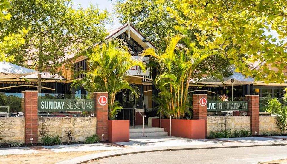 Photo of 8 Knots Tavern in East Fremantle