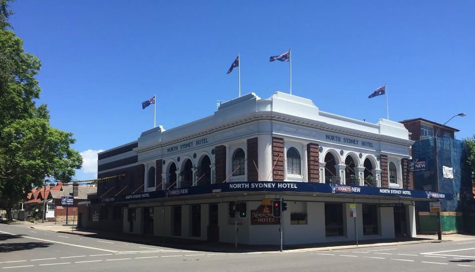 Photo of Willoughby Hotel in Willoughby