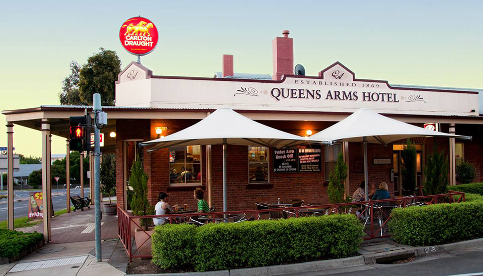 Photo of Queens Arms Hotel in Bendigo